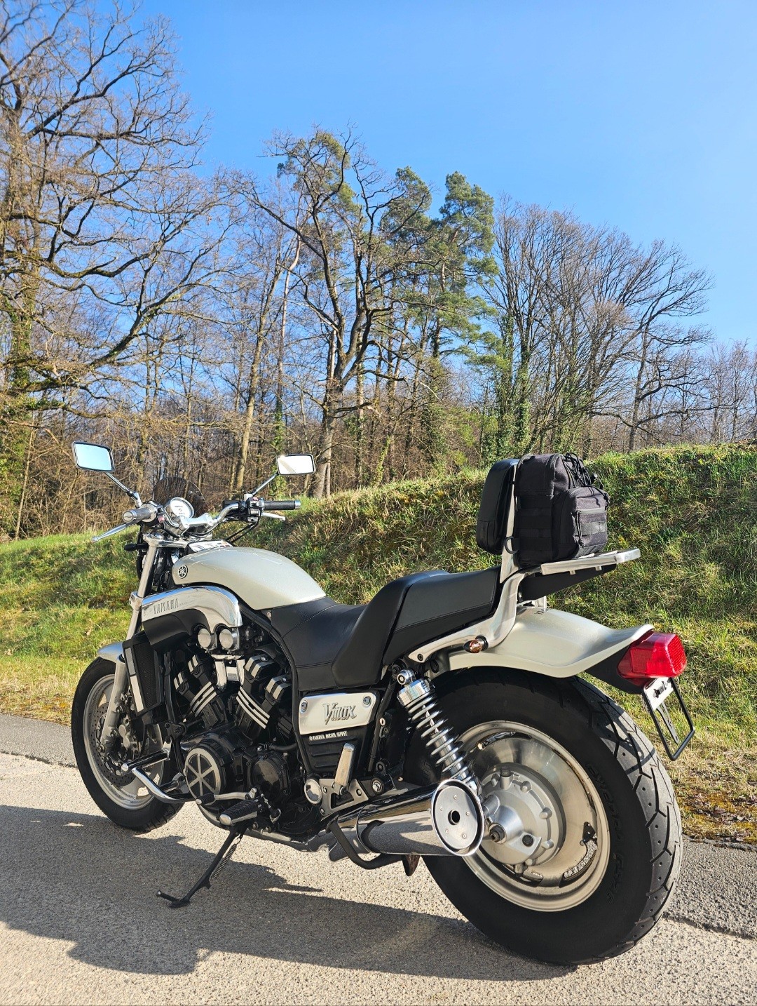 YAMAHA V-Max VMX 1200-image-4