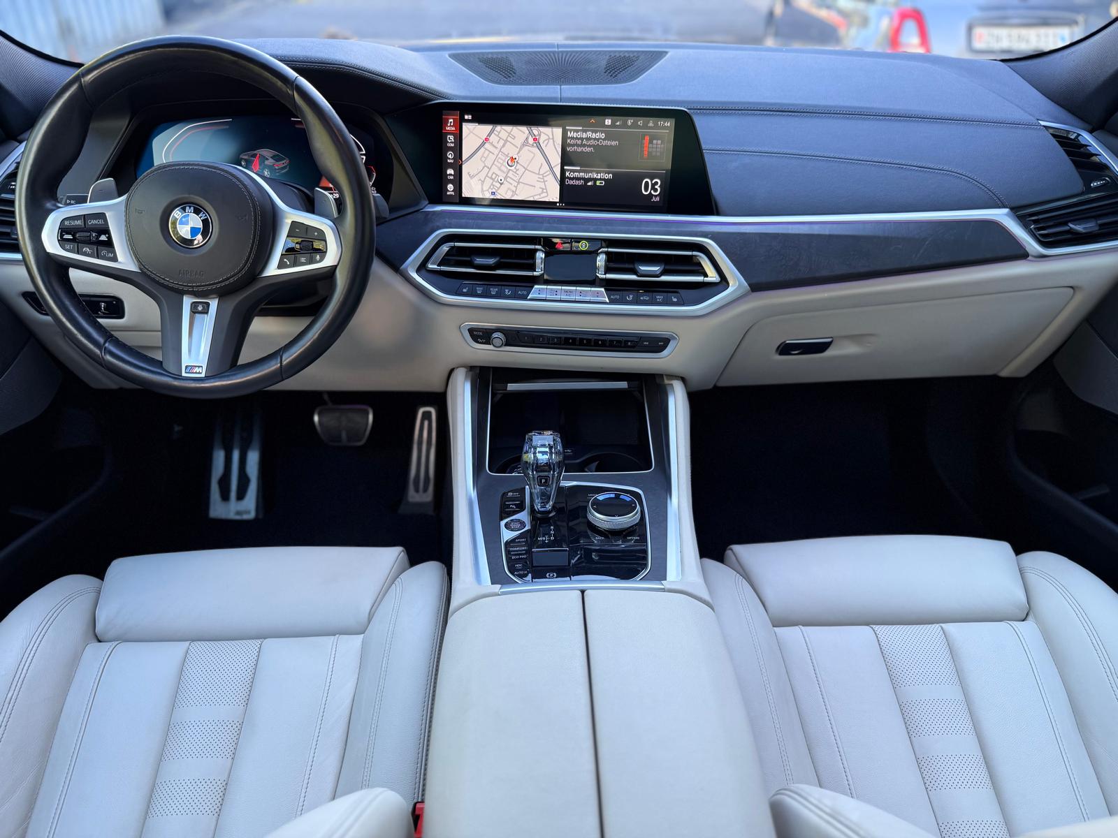 BMW X6 xDrive 48V 40d Steptronic M Sport-image-11