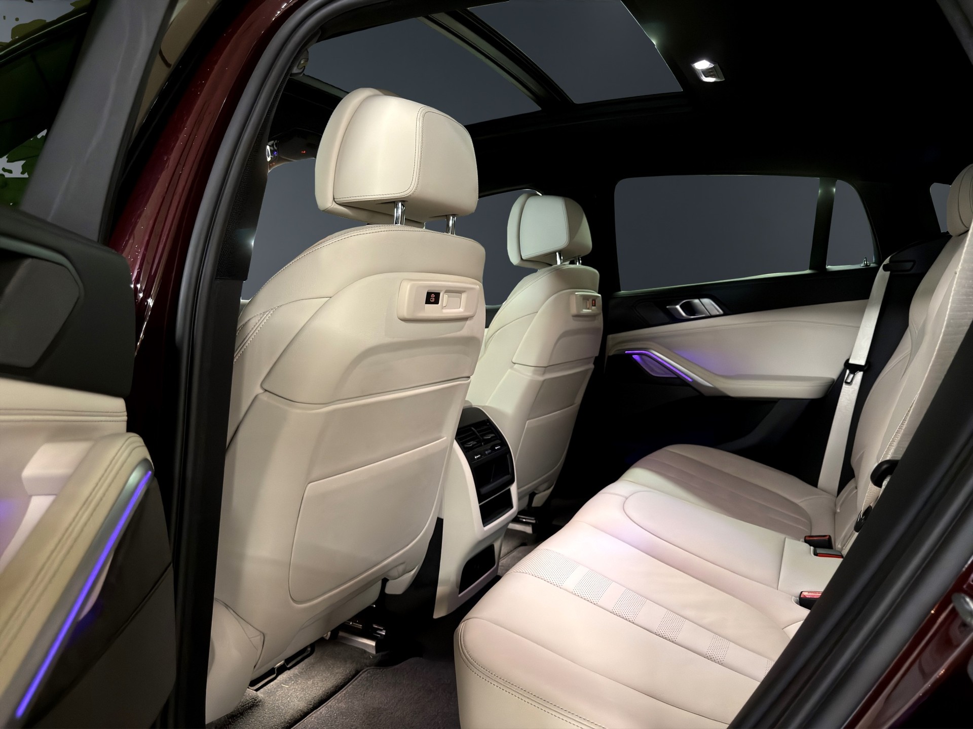 BMW X6 xDrive 48V 40d Steptronic M Sport-image-13