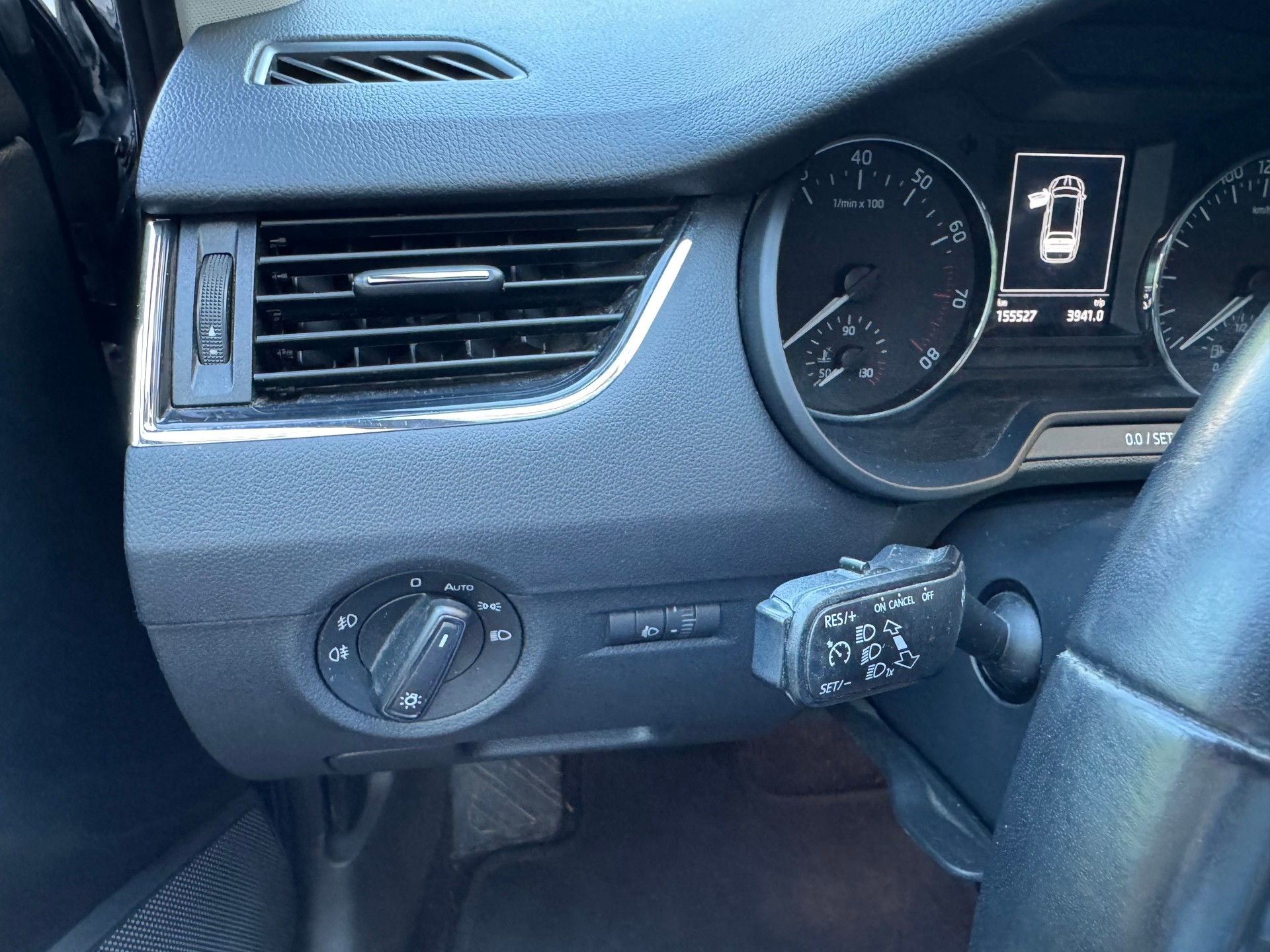 SKODA 1.8 TSI Swiss Joy DSG-image-11