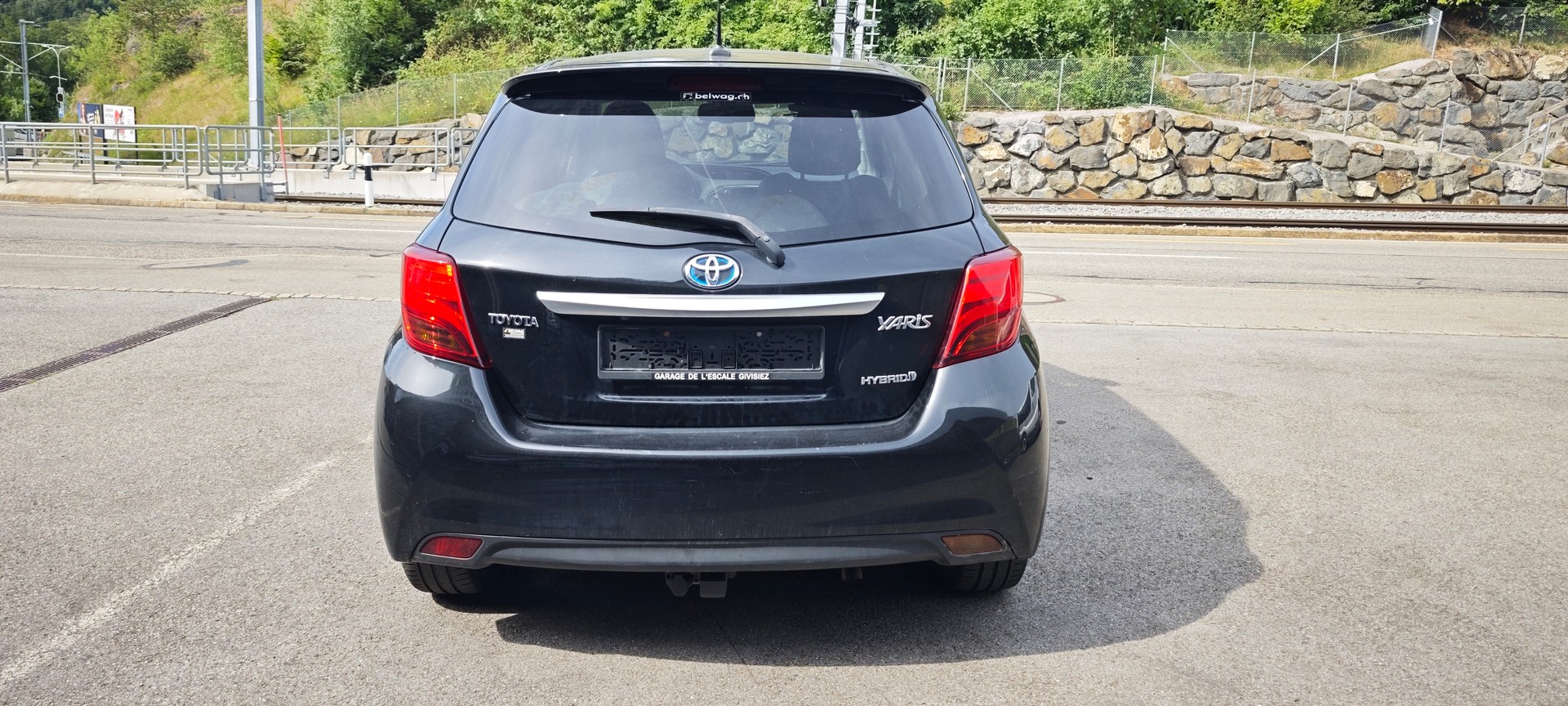 TOYOTA Yaris 1.5 VVT-i Hybrid Luna e-CVT-image-5