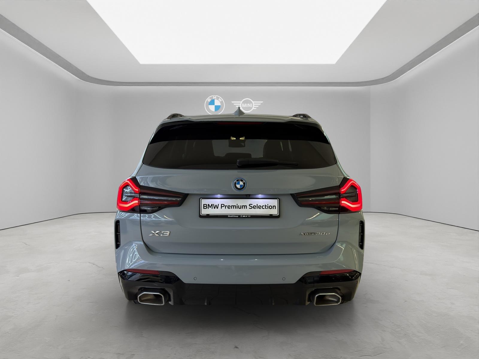 BMW X3 30e xDrive M-SportPaket-image-4