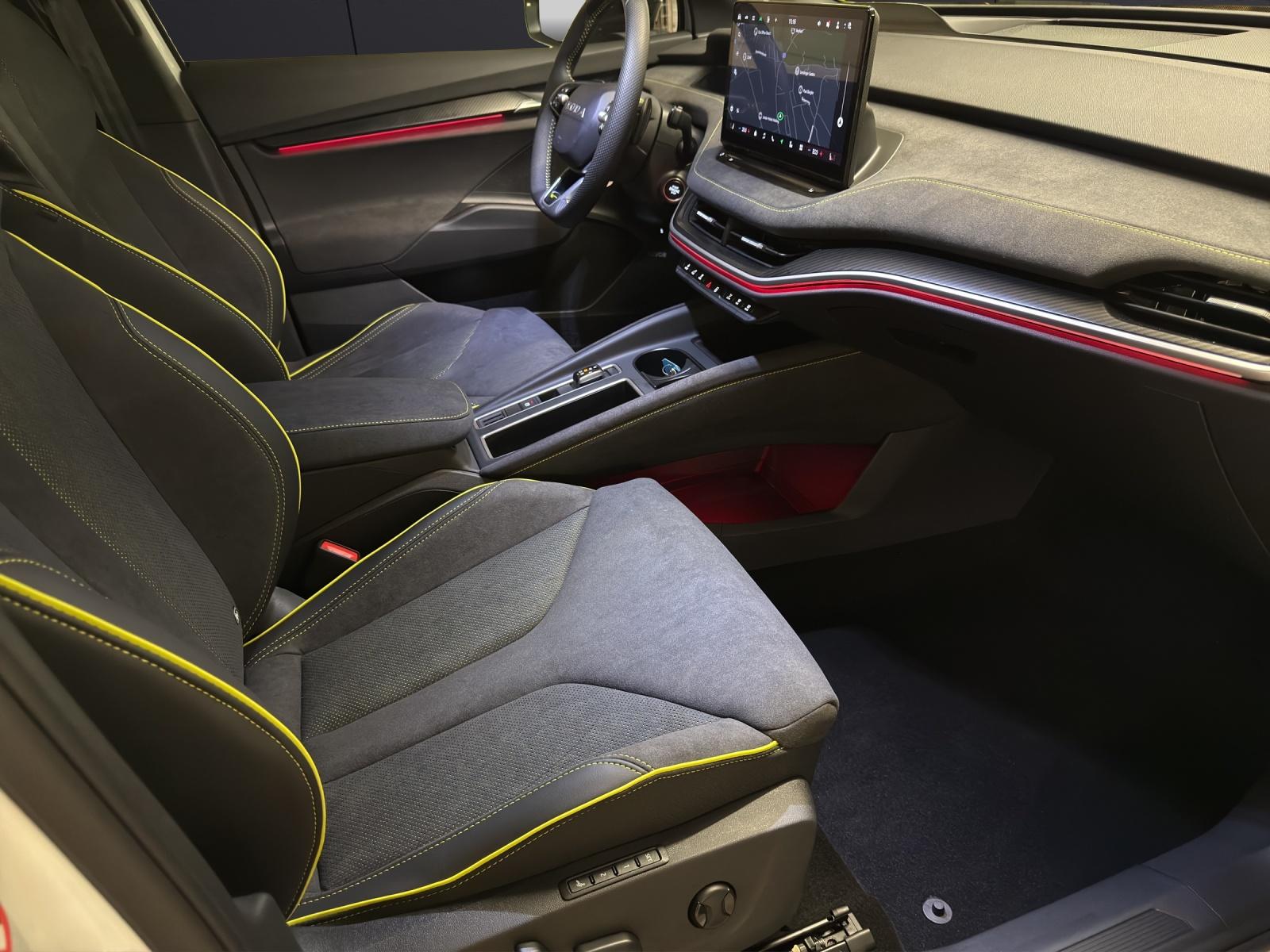 SKODA Elroq RS 4x4-image-18