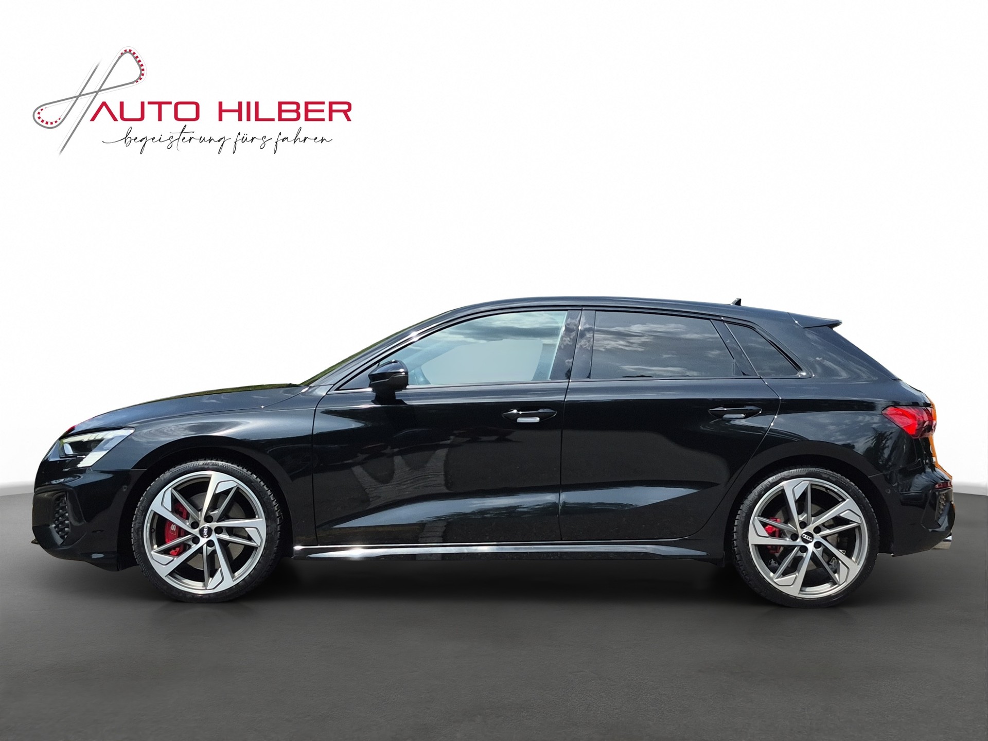 AUDI S3 Sportback 2.0 TFSI quattro S-tronic *Schiebdach, B&O, Matrix*-image-2