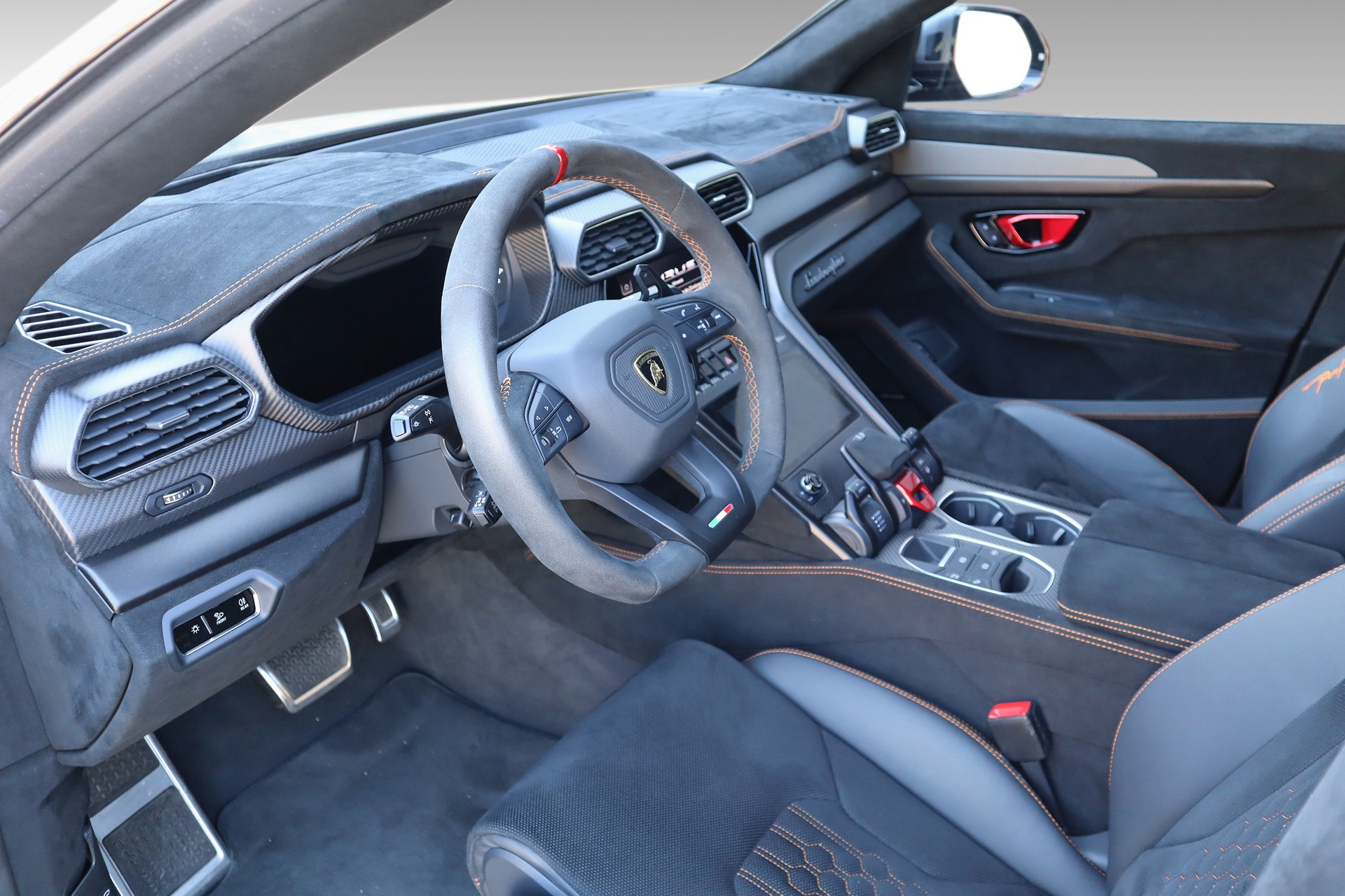 LAMBORGHINI Urus Performante-image-9