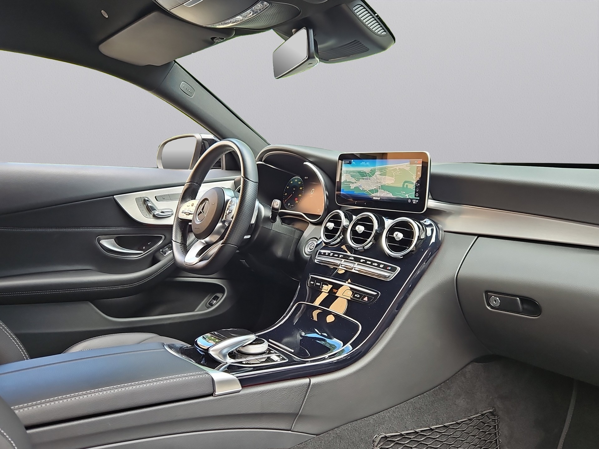 MERCEDES-BENZ C 200 Coupé AMG Line 9G-Tronic-image-11