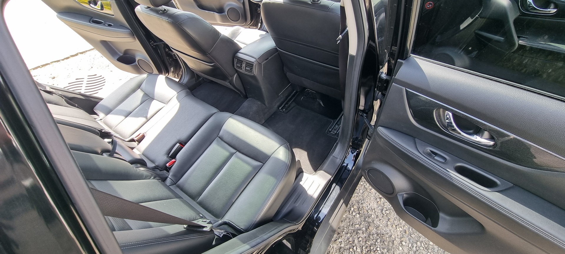 NISSAN X-Trail 1.6 dCi tekna Xtronic CVT-image-9