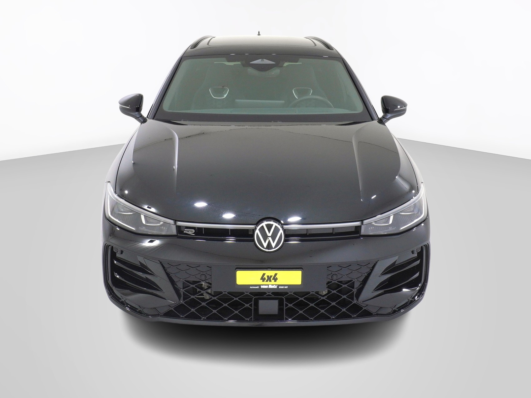 VW Passat Variant 2.0 TSI R-Line 4Motion DSG-image-6