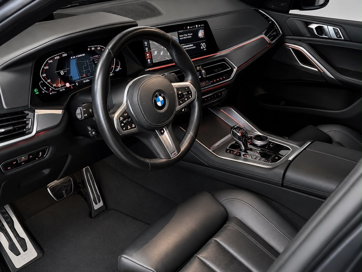BMW X6 M50i Steptronic M Sport / Panoramadach / Laserlicht / Pack technology / M Chassis Adaptive etc..-image-10