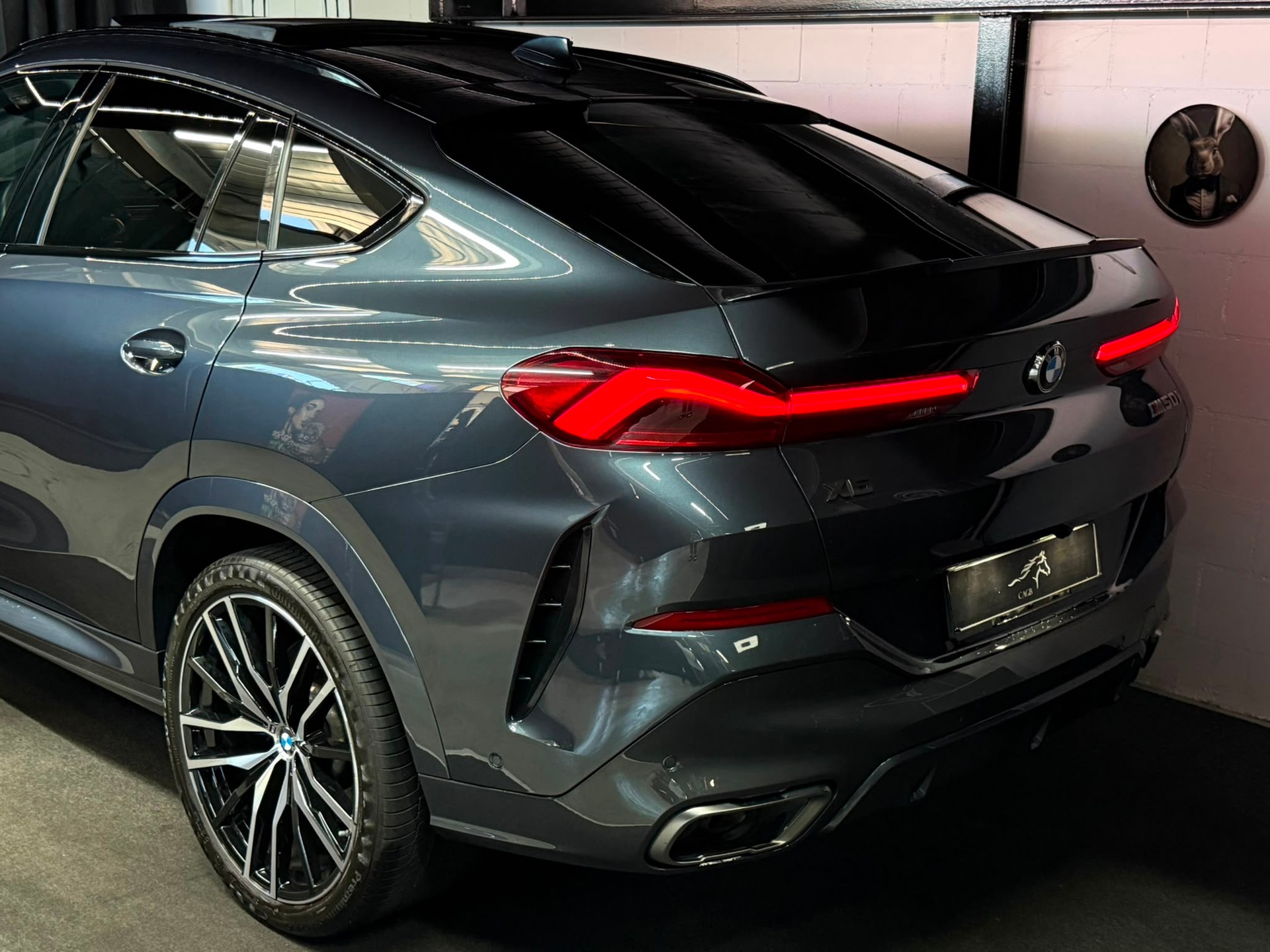 BMW X6 M50i Steptronic M Sport / Panoramadach / Laserlicht / Pack technology / M Chassis Adaptive etc..-image-7