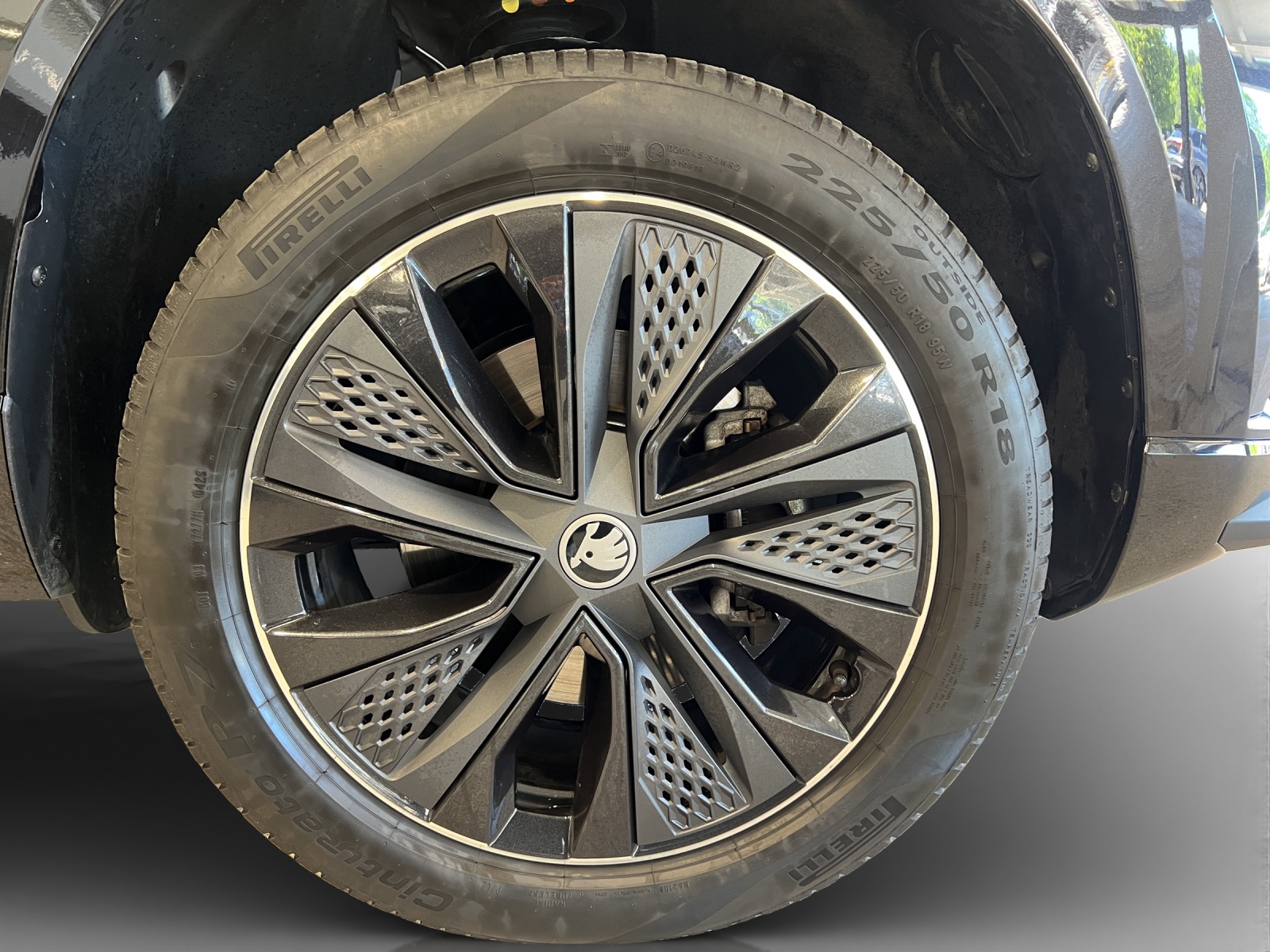 SKODA Karoq 2.0 TSI SportLine 4x4 DSG-image-13
