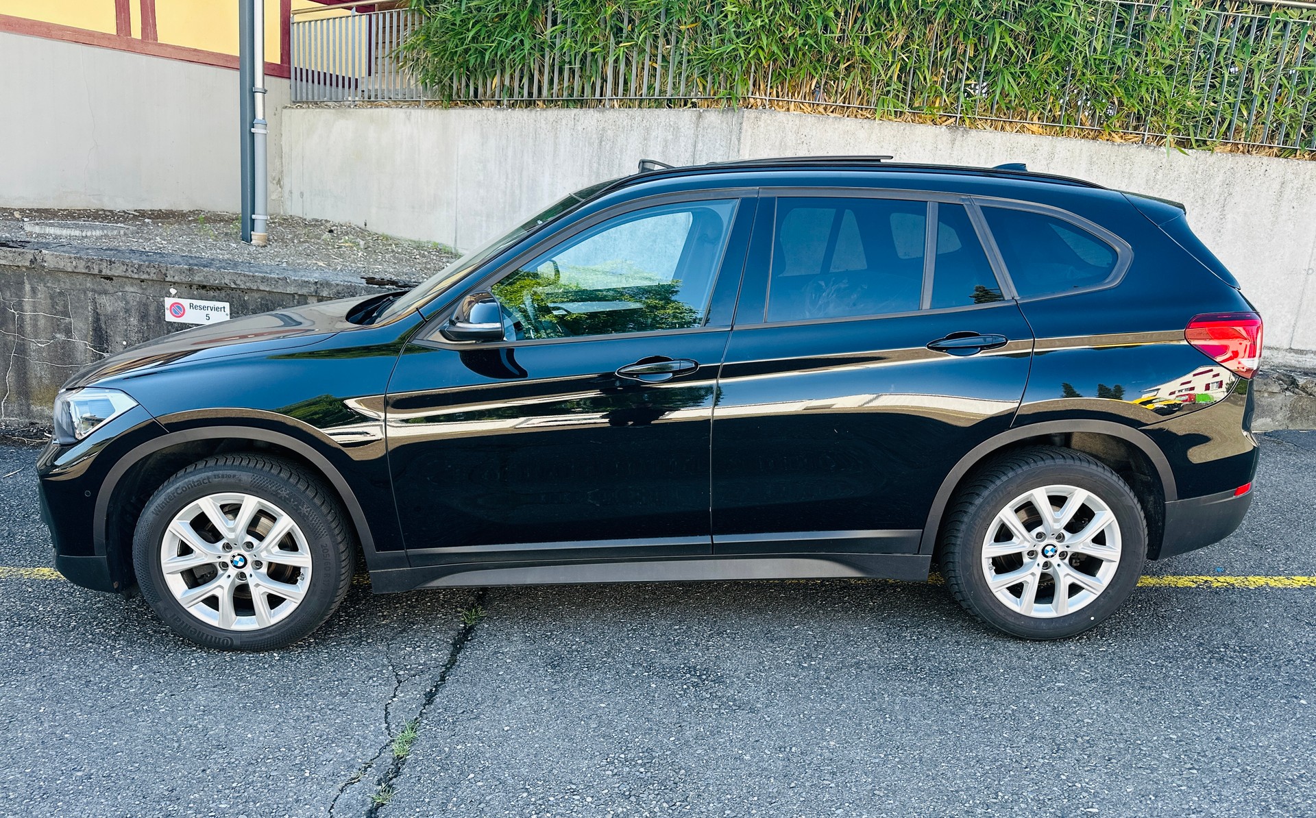 BMW X1 sDrive 18d Sport Line Steptronic-image-3