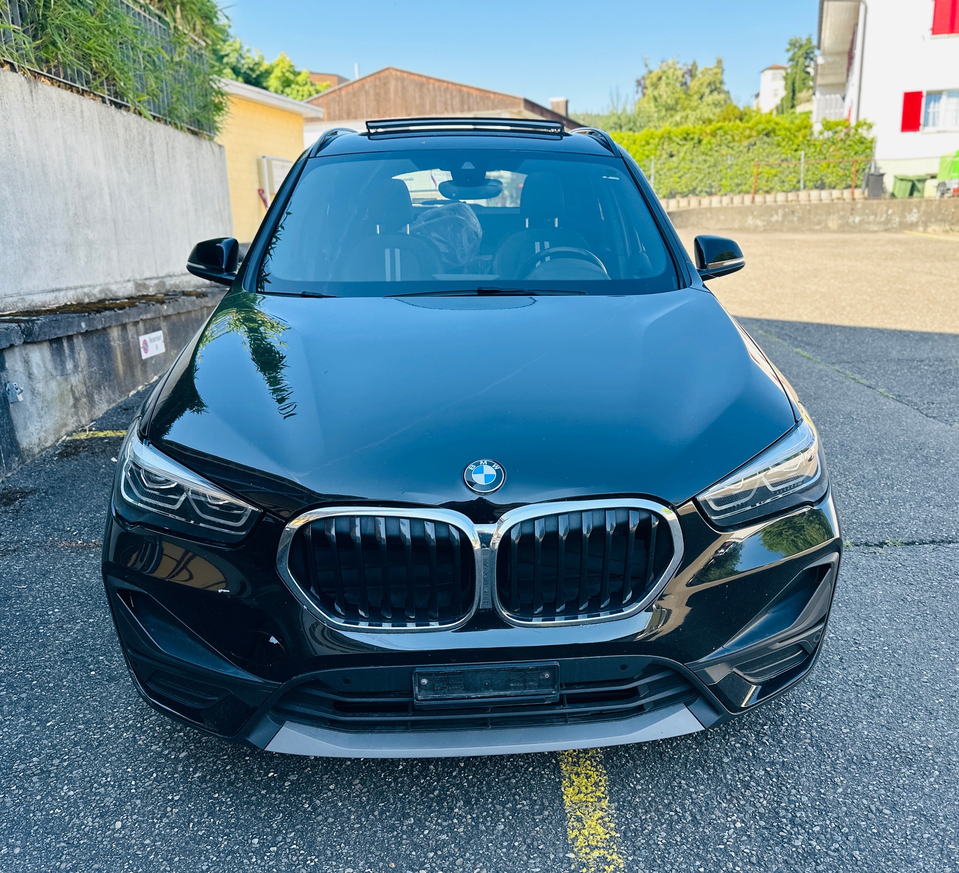 BMW X1 sDrive 18d Sport Line Steptronic-image-0