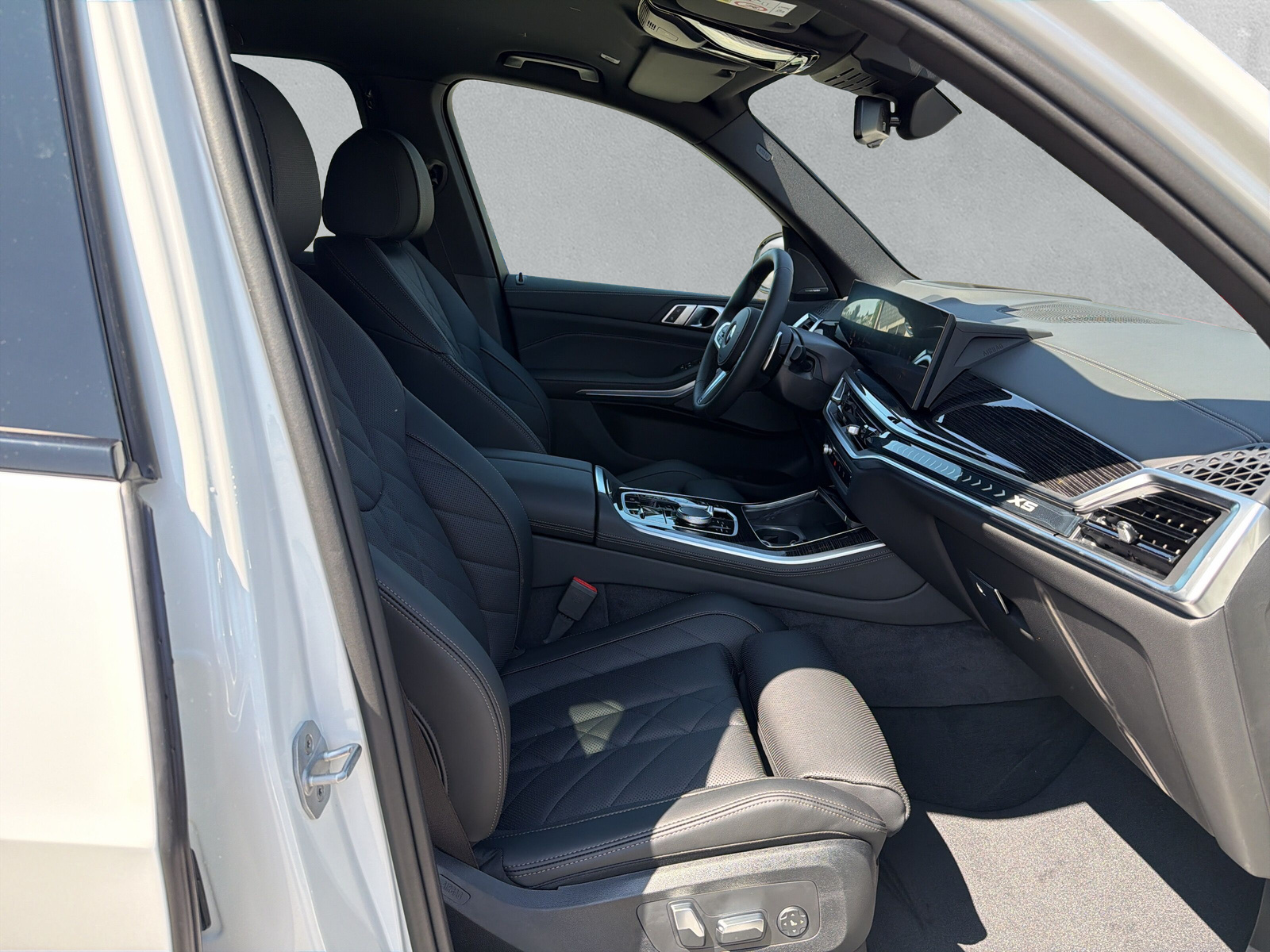 BMW X5 xDrive 48V 30d M Sport Steptronic-image-12