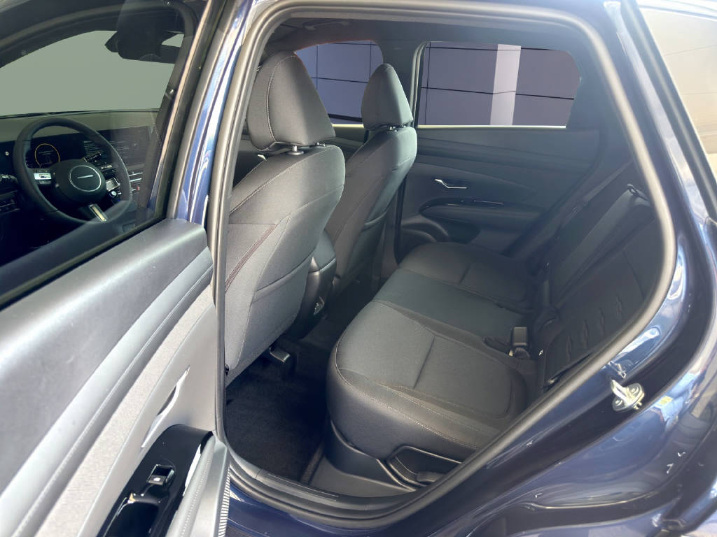 HYUNDAI TUCSON 1.6 T-GDi Hybrid Origo Blackline 4WD-image-10