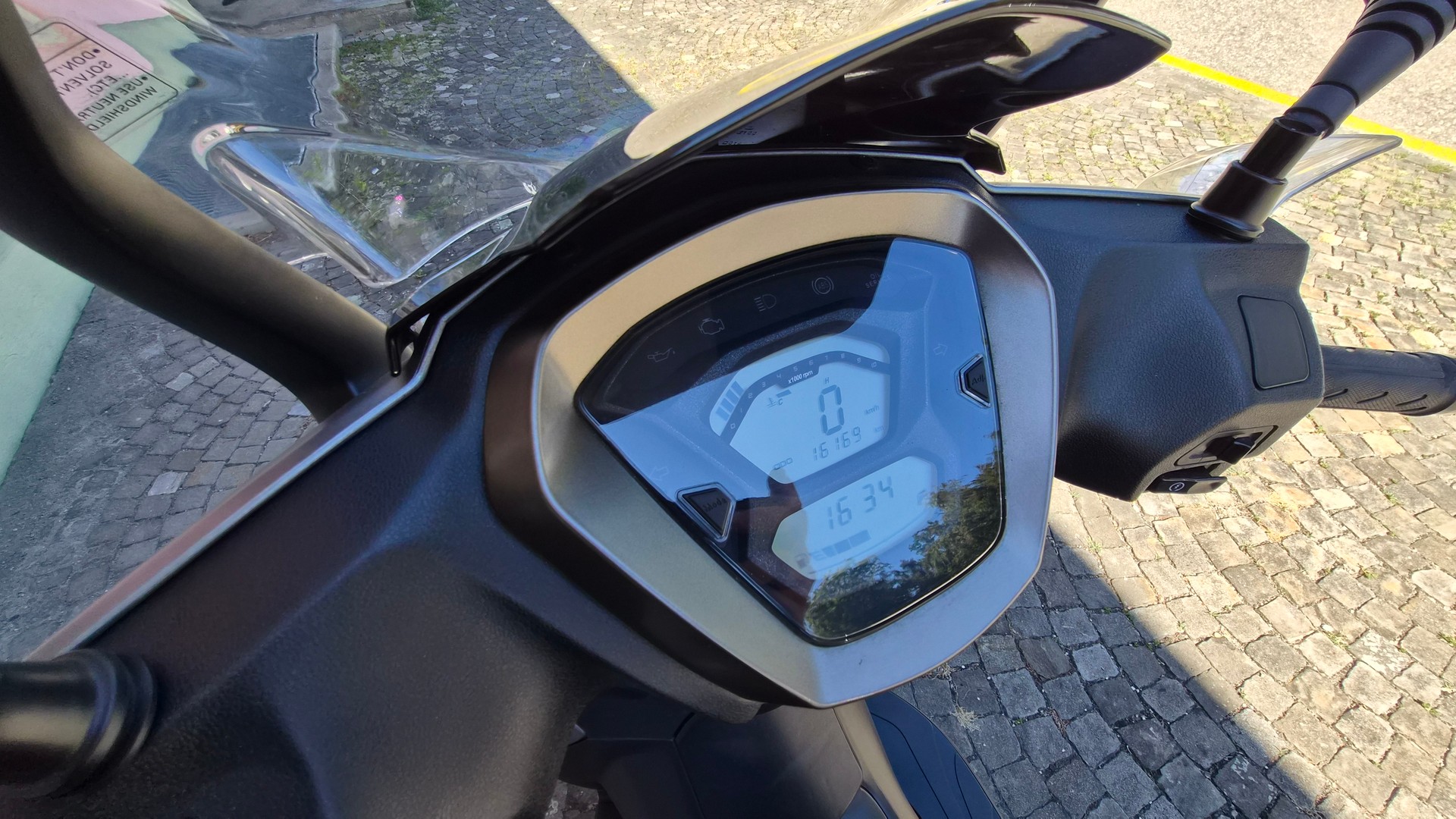 KYMCO Agility 300i R16 ABS-image-8
