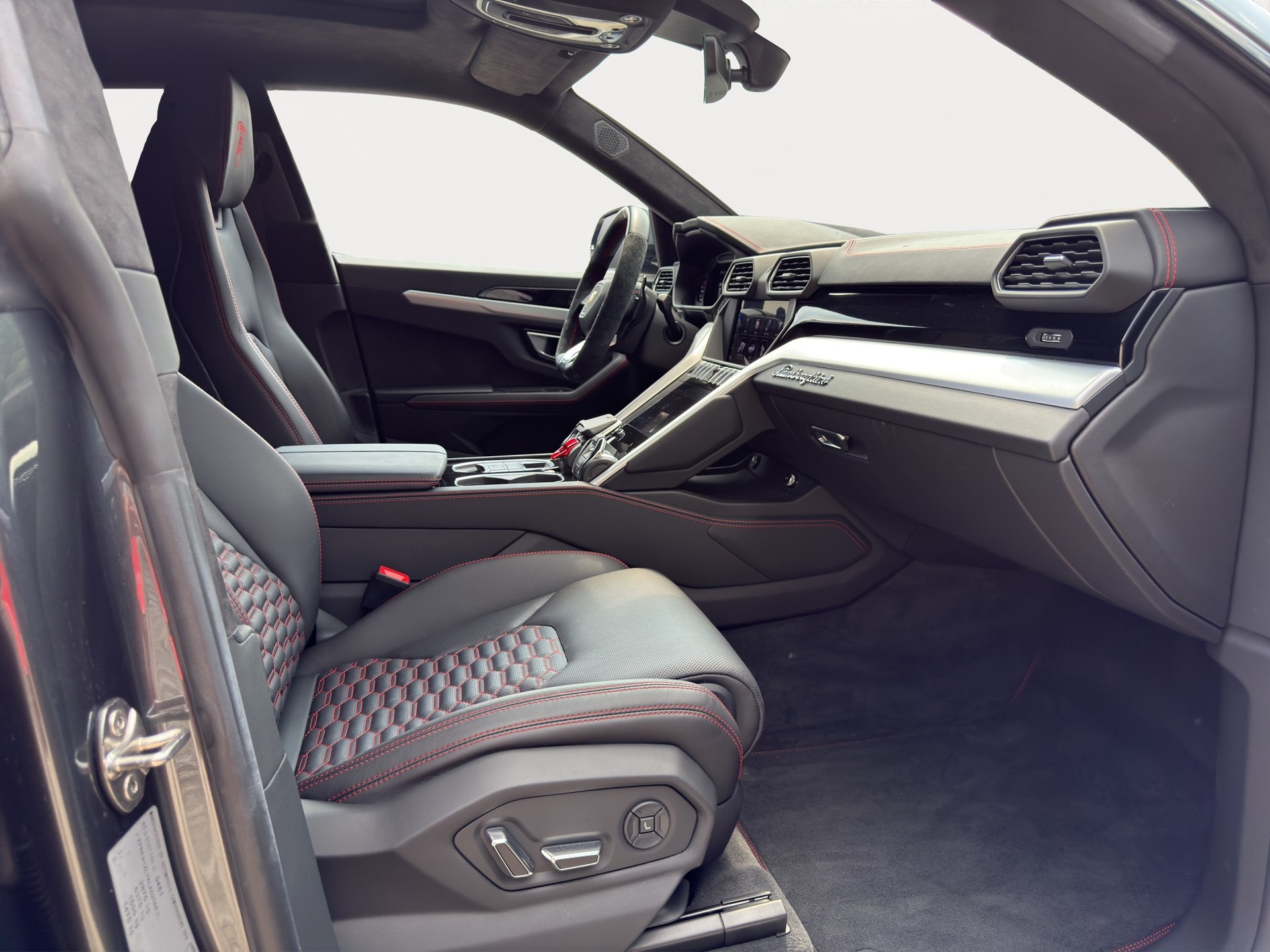 LAMBORGHINI Urus E-Gear MY19 Selezione Certified Pre-Owned Certifications: 150-point check list Lamborghini Lugano-image-14