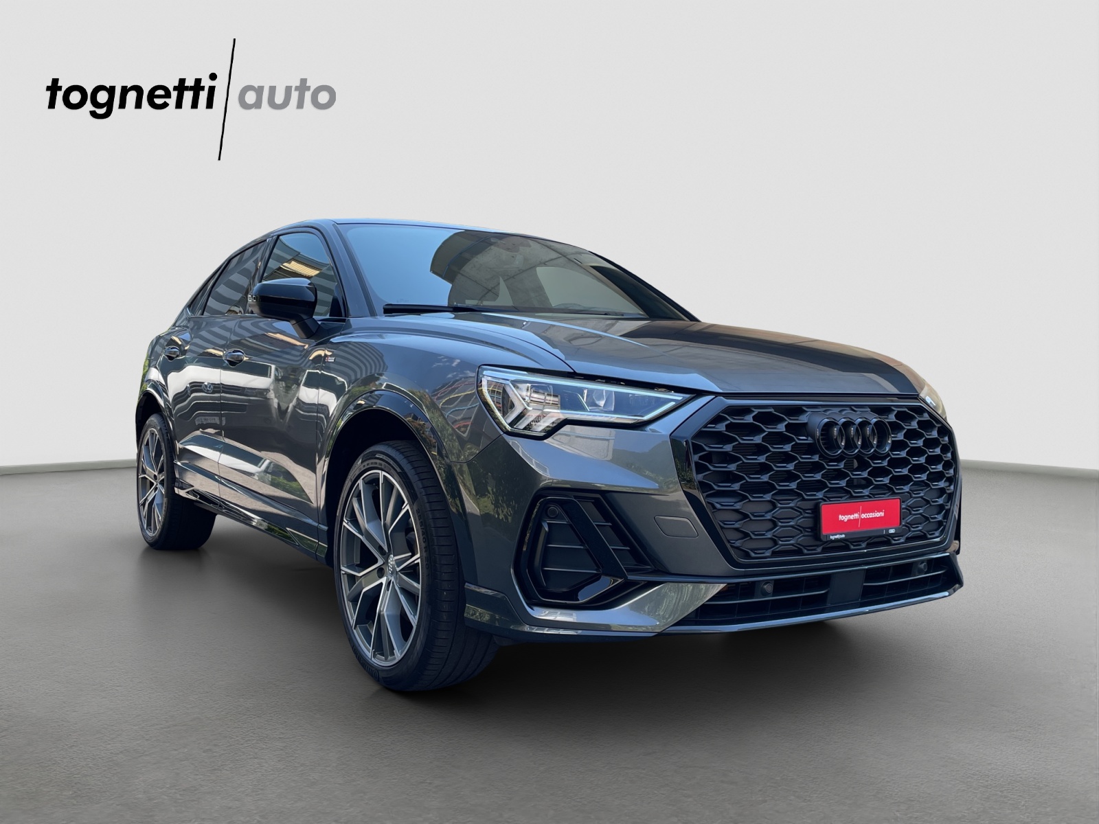 AUDI Q3 Sportback 45 TFSI e S line S-tronic-image-1