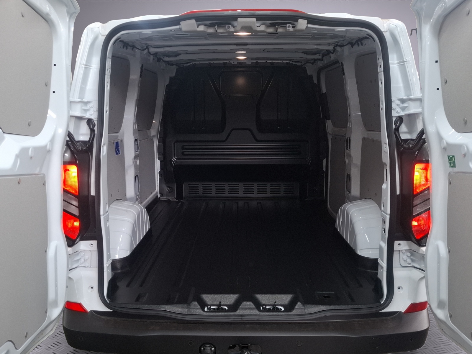 FORD Transit Custom Van 280 L1 2.0 EcoBl-image-13