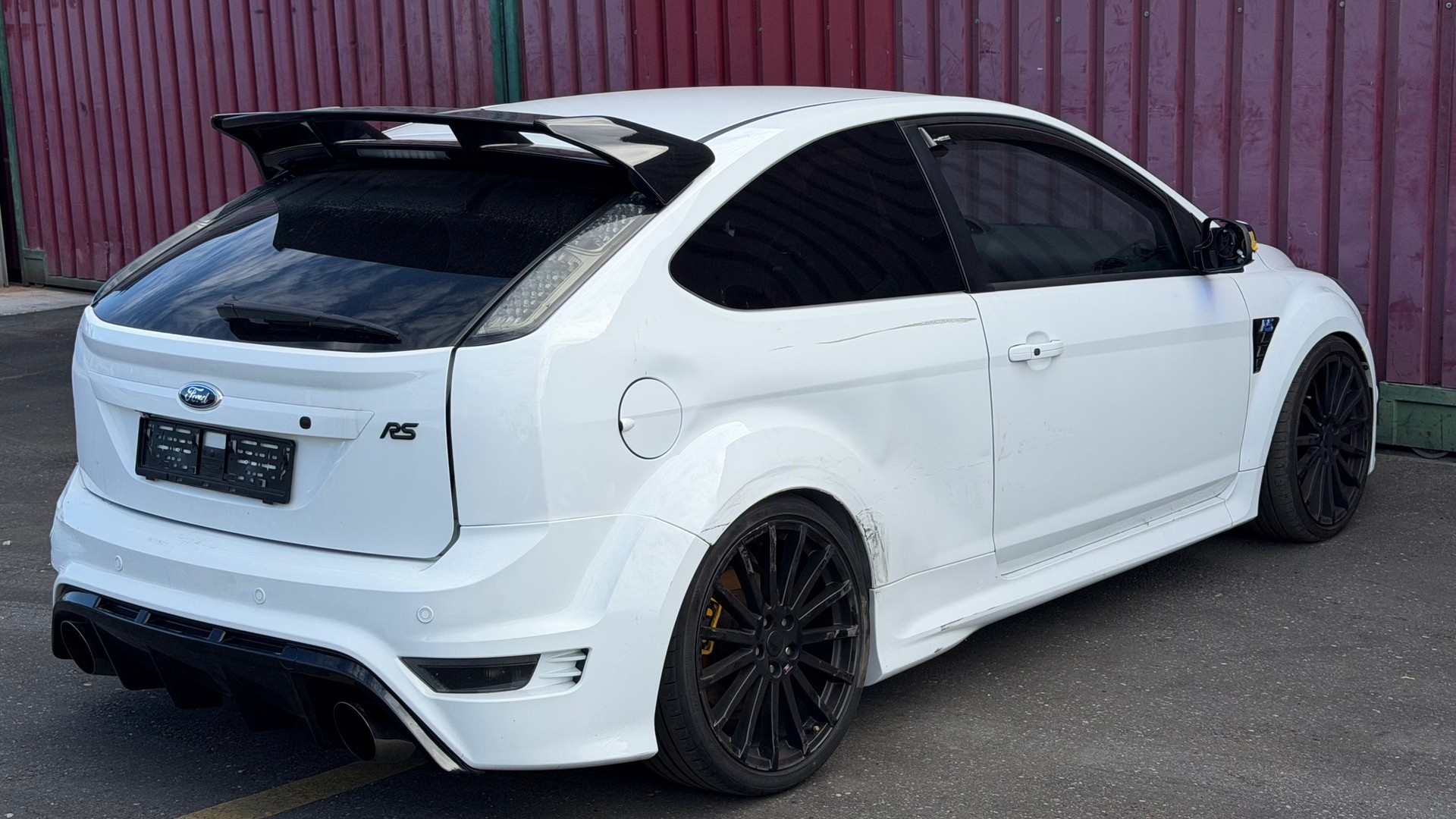 FORD Focus 2.5 Turbo RS-image-4