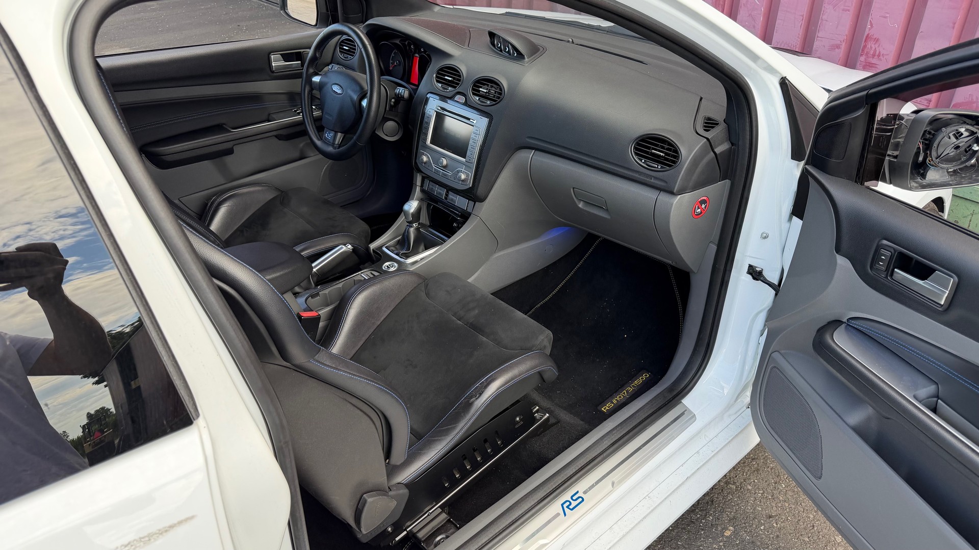 FORD Focus 2.5 Turbo RS-image-11