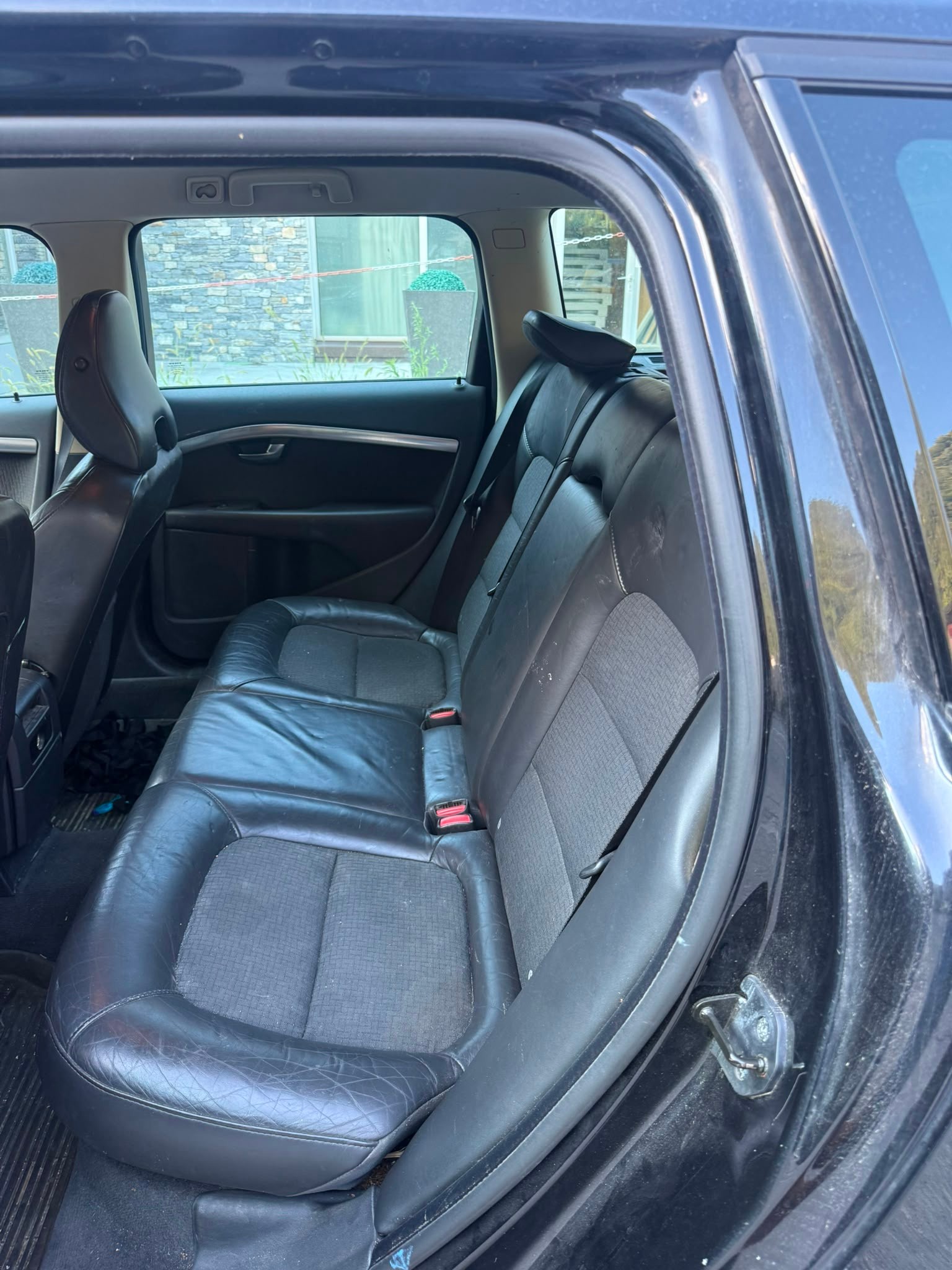 VOLVO V70 D5 Momentum Geartronic-image-8