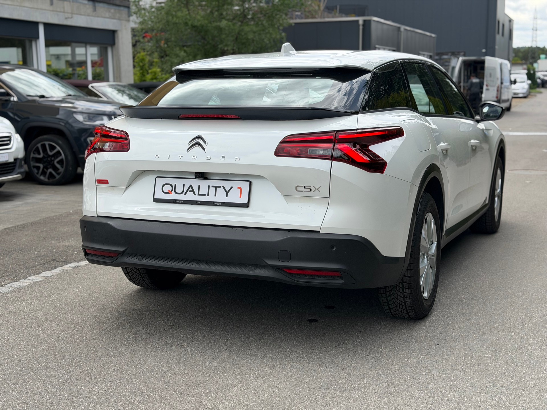 CITROEN C5 X 1.2i Swiss Edition EAT8-image-4
