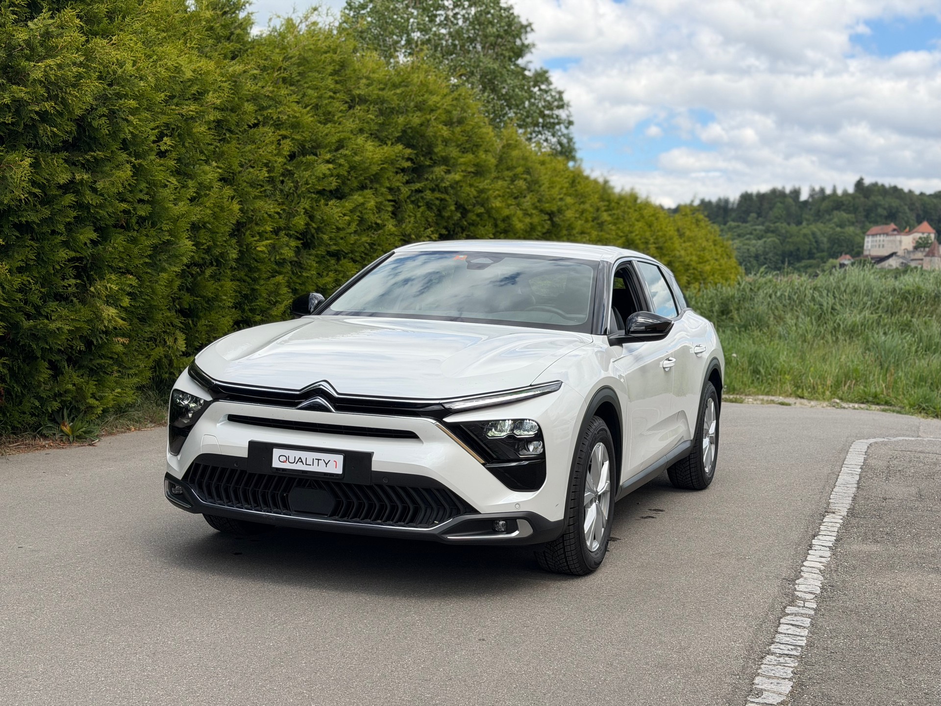 CITROEN C5 X 1.2i Swiss Edition EAT8-image-0