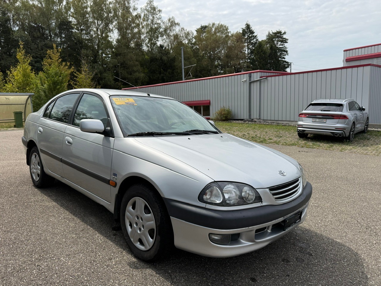 TOYOTA Avensis 2.0 Linea Sol Special-image-1