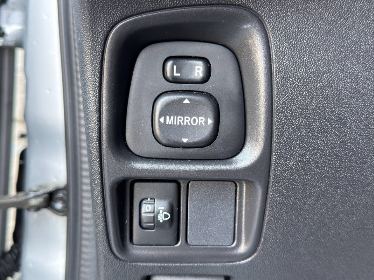 TOYOTA Aygo 1.0 VVT-i x-play-image-14