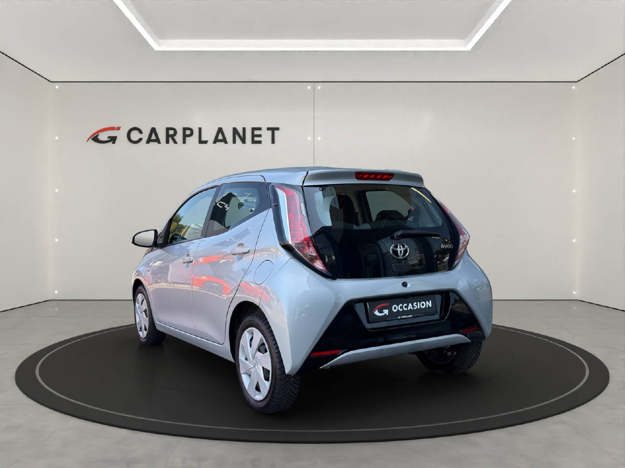 TOYOTA Aygo 1.0 VVT-i x-play-image-2