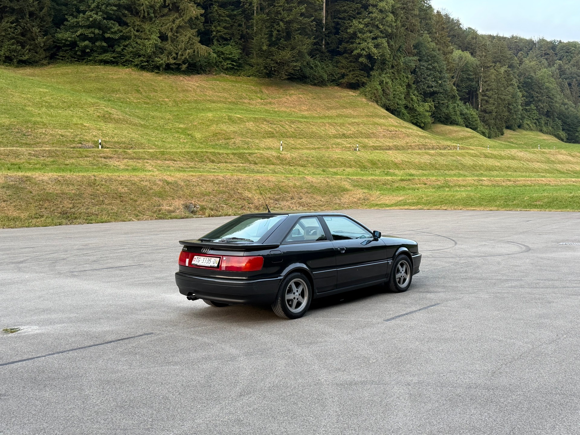 AUDI 2.2 Turbo quattro-image-2