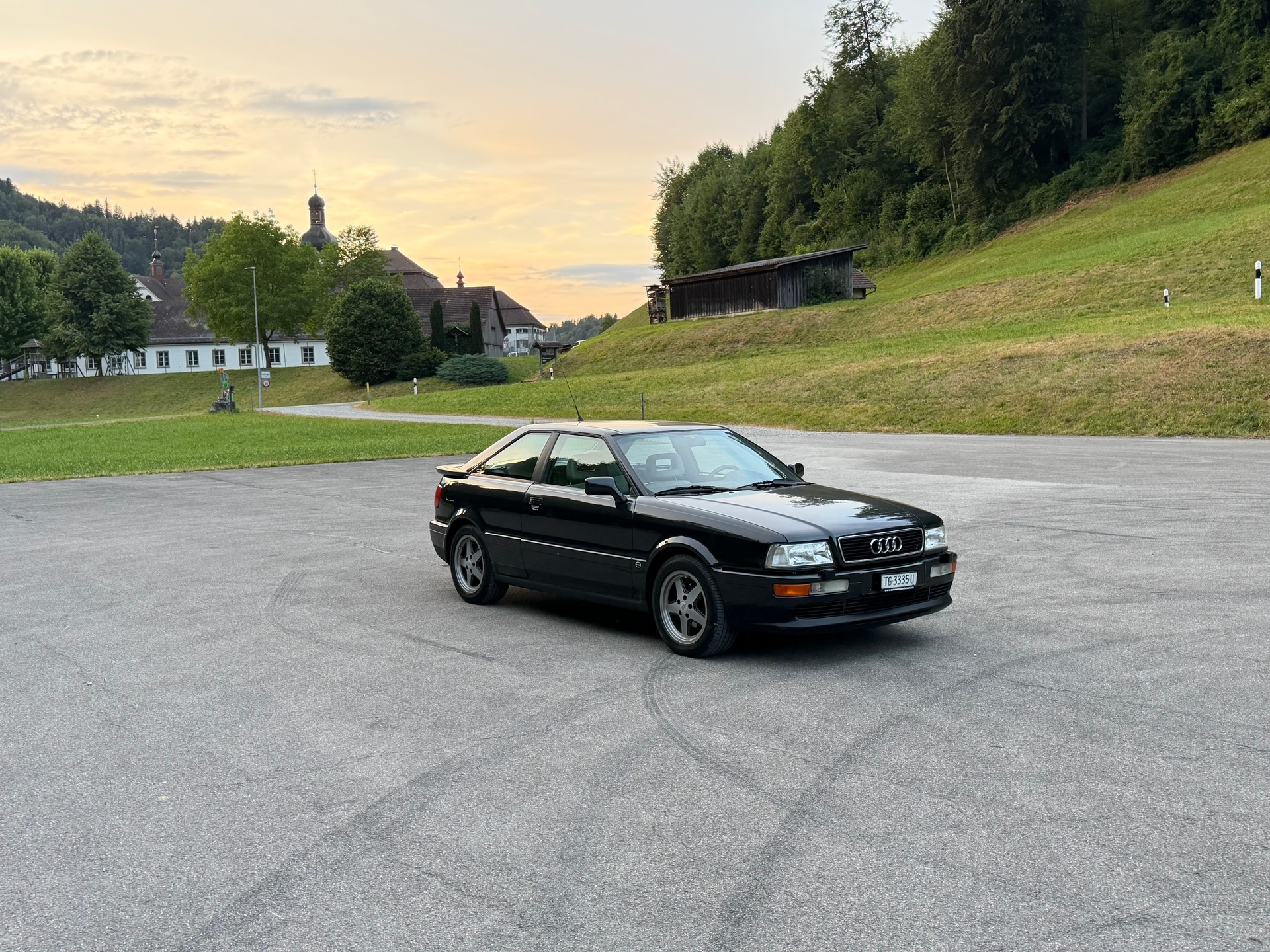 AUDI 2.2 Turbo quattro-image-0