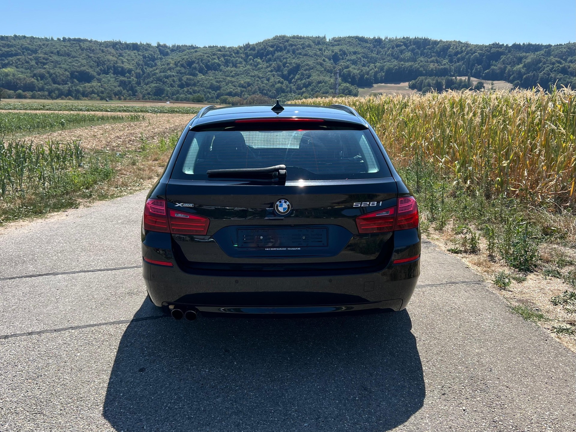 BMW 528i Touring xDrive Steptronic-image-3