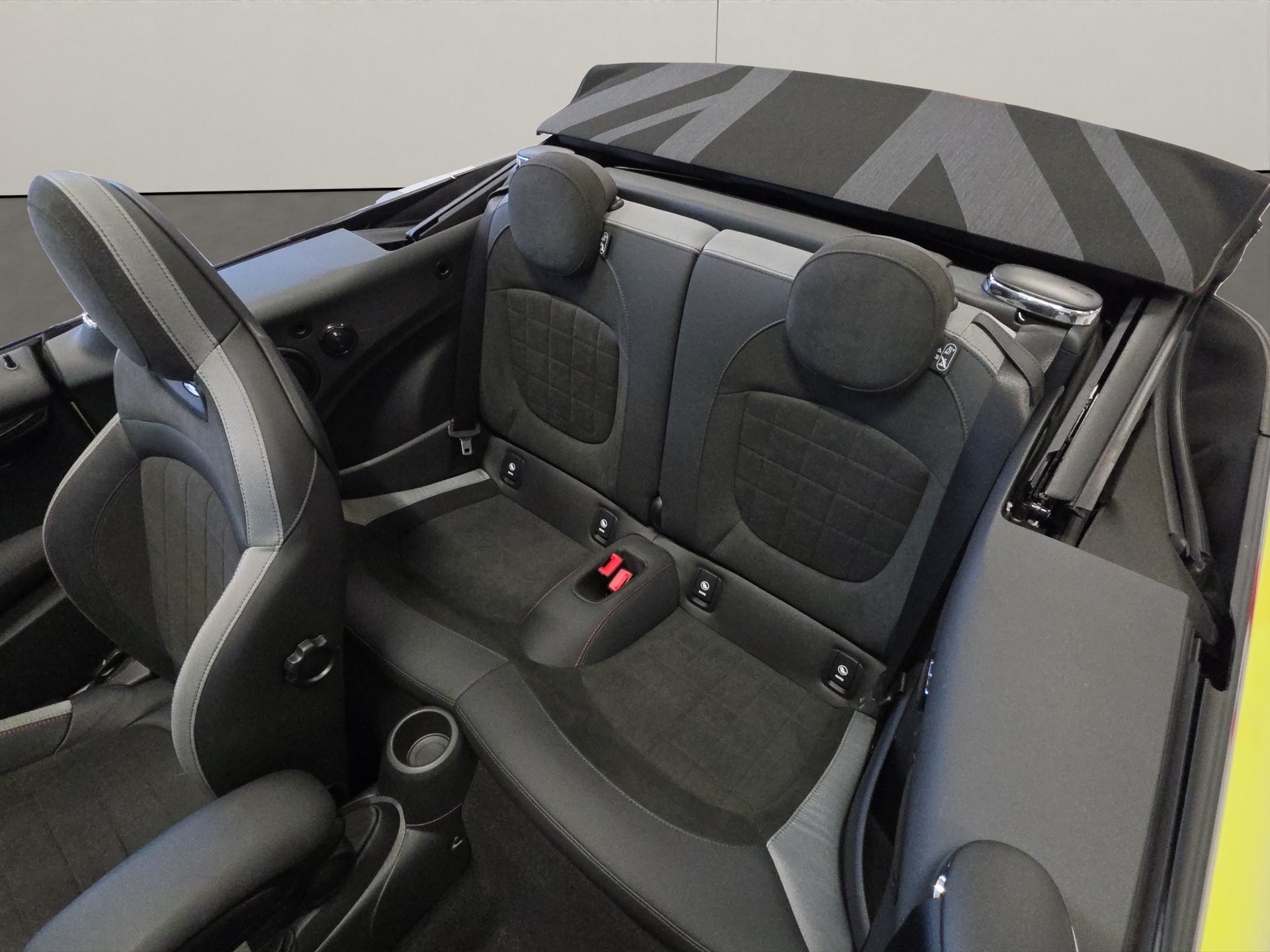 MINI Cabrio F57 2.0i Cooper S SDKG-image-9