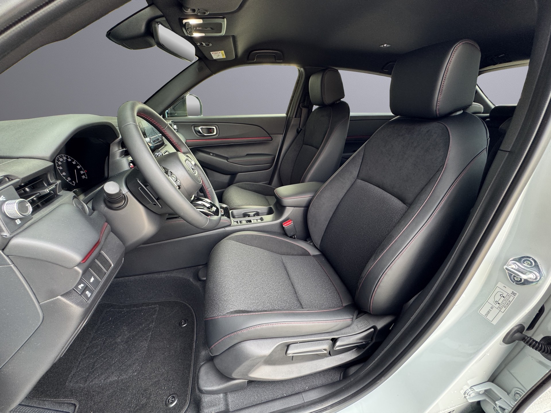 HONDA HR-V 1.5 i-MMD Advance Sport-image-14