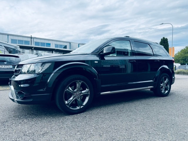 FIAT Freemont 2.0 MJ Cross AWD Automat-image-2