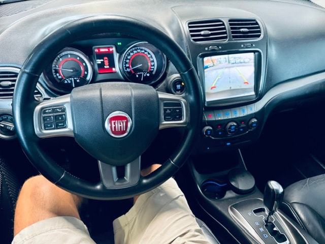 FIAT Freemont 2.0 MJ Cross AWD Automat-image-3