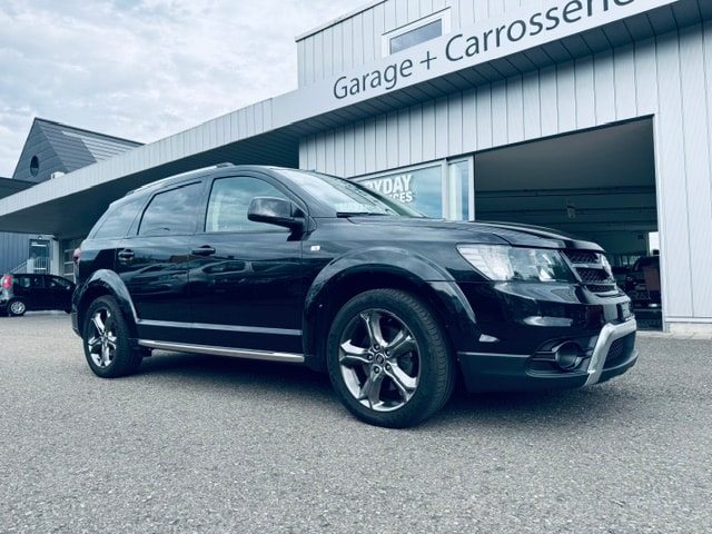 FIAT Freemont 2.0 MJ Cross AWD Automat-image-0