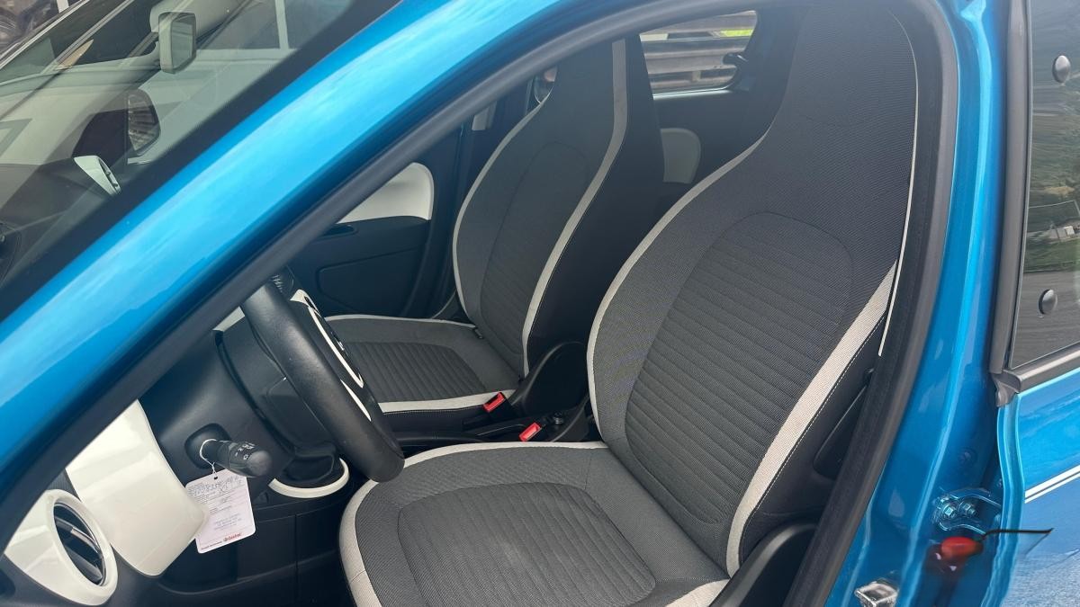 RENAULT Twingo 0.9 Intens-image-14