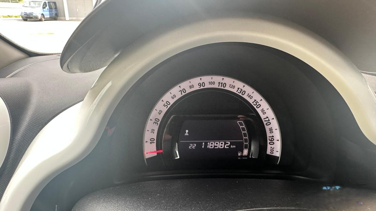RENAULT Twingo 0.9 Intens-image-11