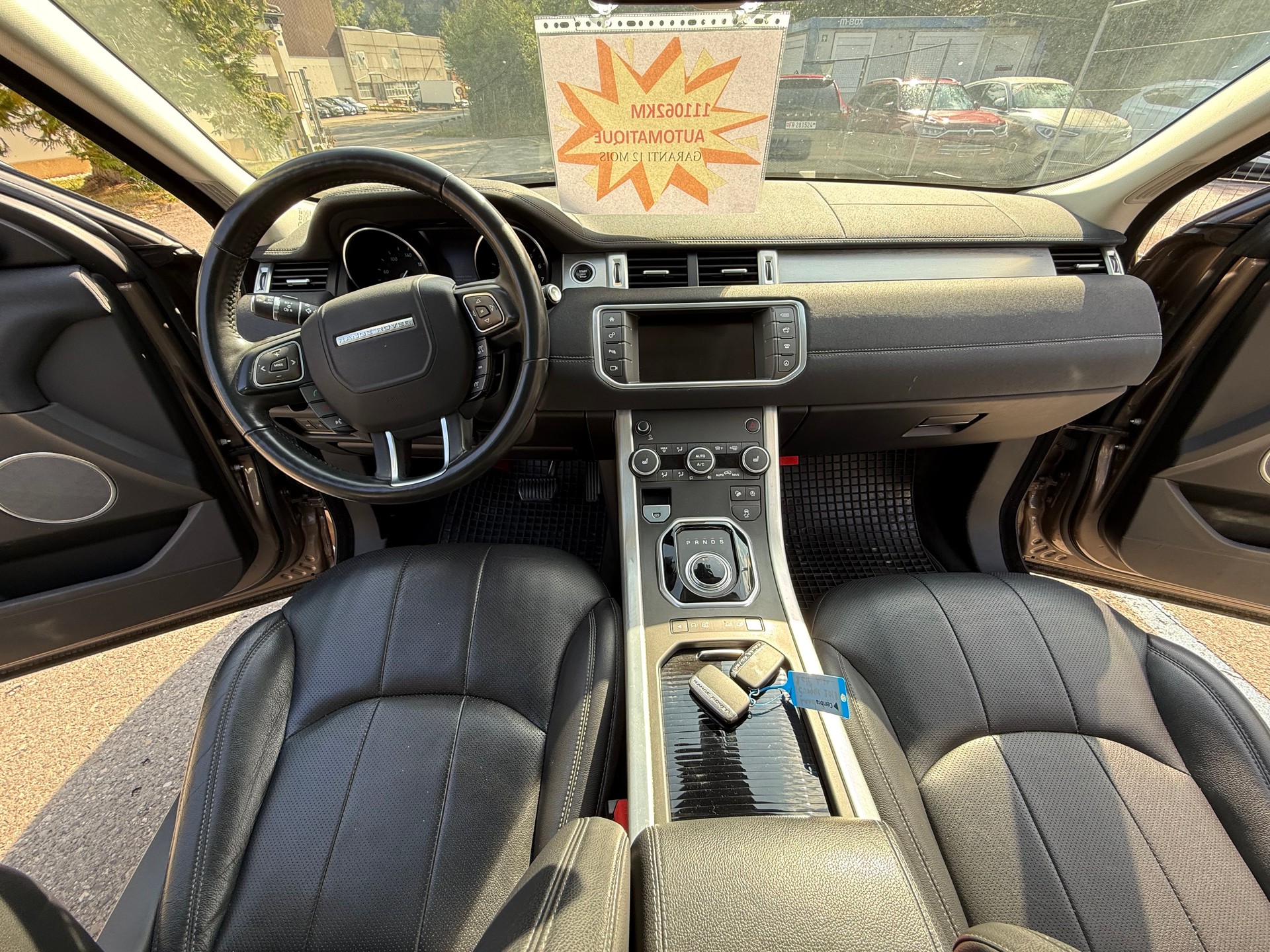 LAND ROVER Range Rover Evoque 2.0 Si4 SE Dynamic AT9-image-24