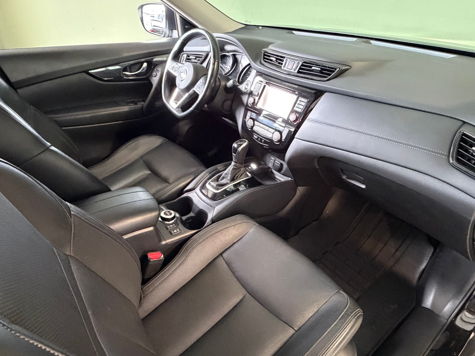 NISSAN X-Trail 2.0 dCi tekna Xtronic CVT ALL-MODE 4x4 *7Plätzer*Anhängerkupplung*Panoramadach*Ab MFK*-image-9