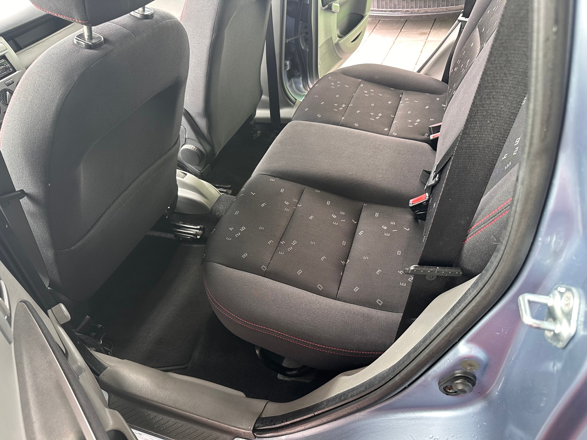 MAZDA 2 1.25i 16V Confort-image-10