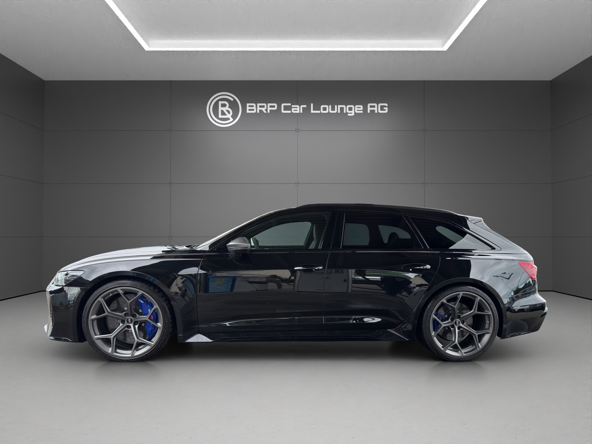 AUDI RS6 Avant 4.0 TFSI V8 Performance quattro-image-2