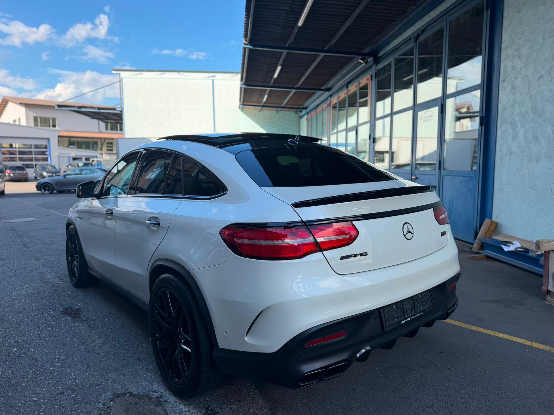 MERCEDES-BENZ GLE Coupé 63 S AMG 4Matic Speedshift-image-3