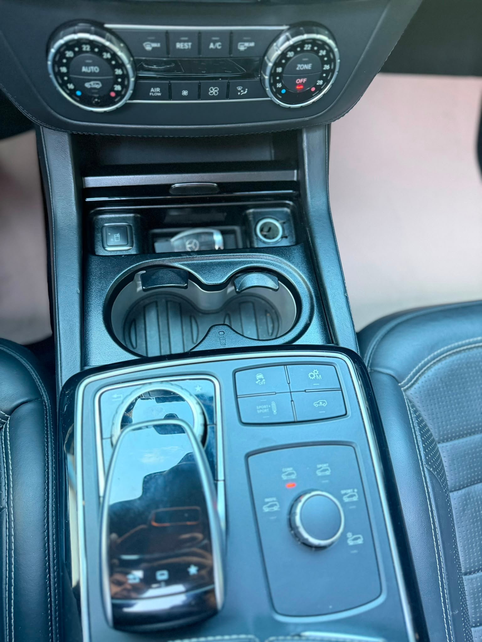 MERCEDES-BENZ GLE Coupé 63 S AMG 4Matic Speedshift-image-8