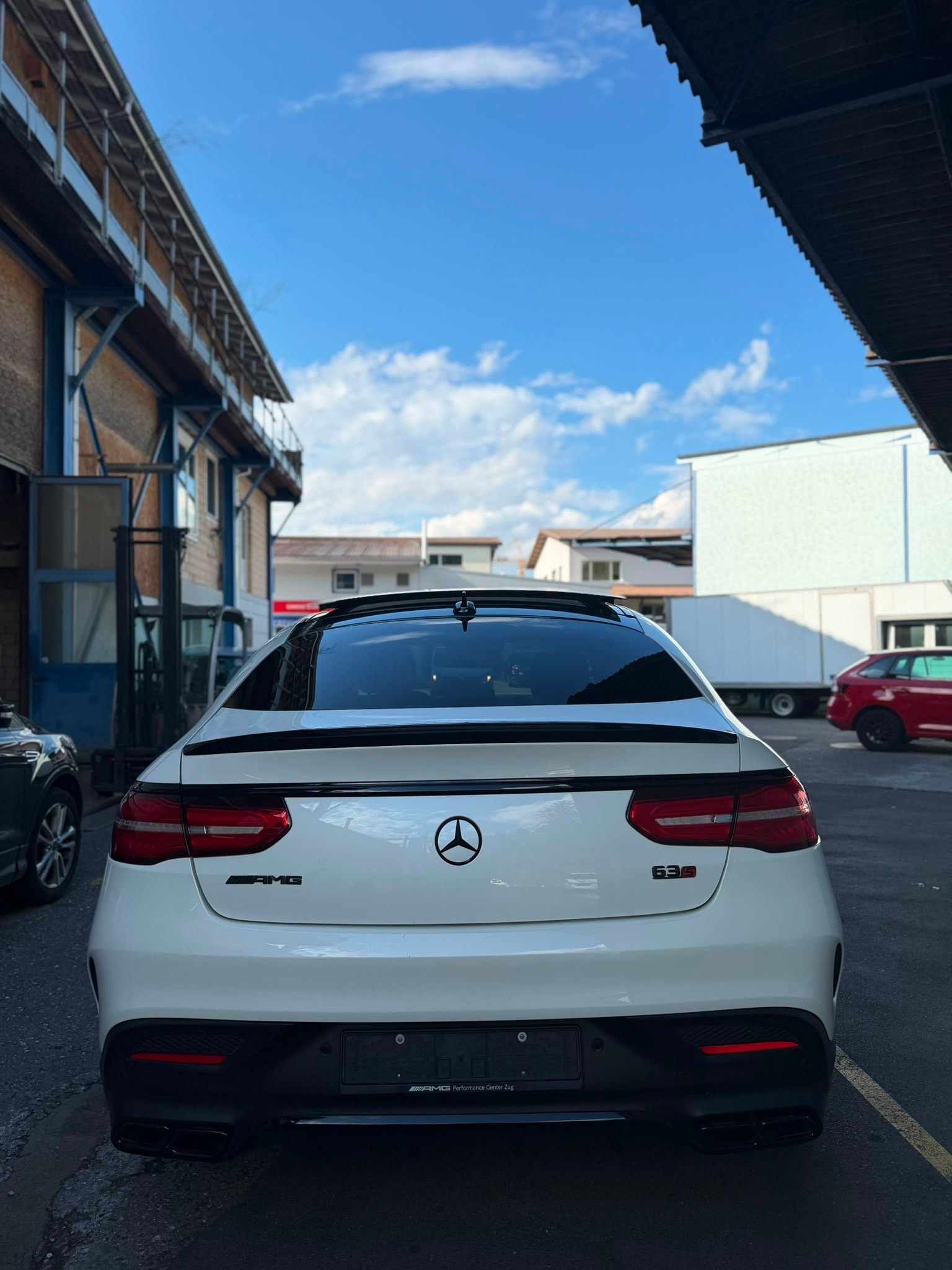 MERCEDES-BENZ GLE Coupé 63 S AMG 4Matic Speedshift-image-11
