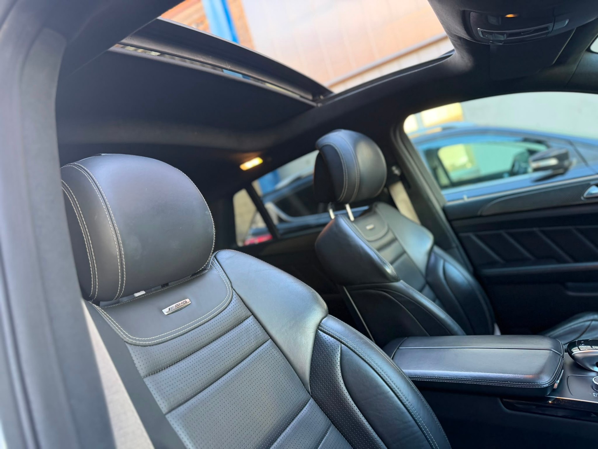MERCEDES-BENZ GLE Coupé 63 S AMG 4Matic Speedshift-image-13