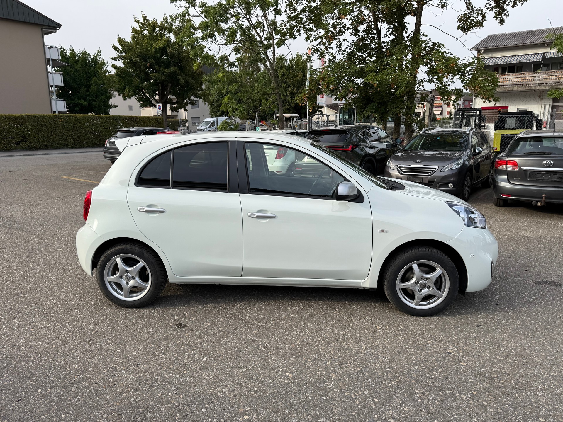 NISSAN Micra 1.2 DIG-S n-tec CVT-image-4